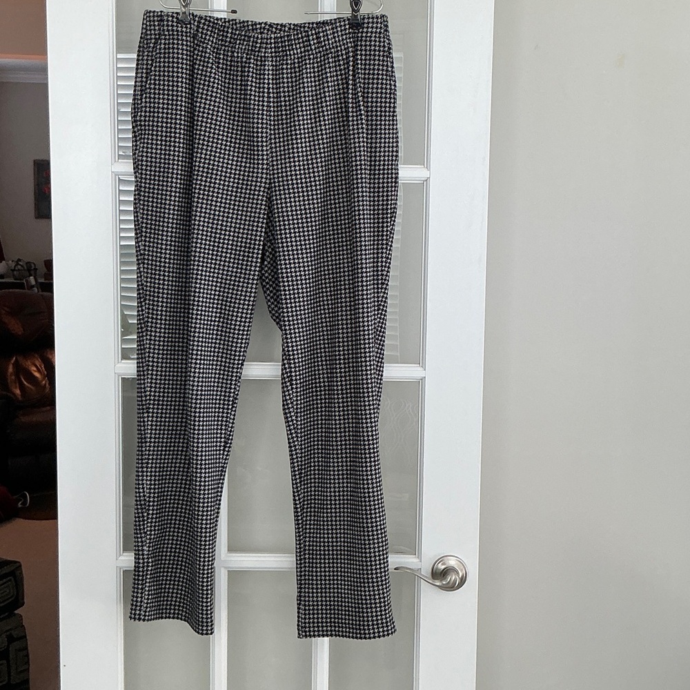 Land’s End pull on pants